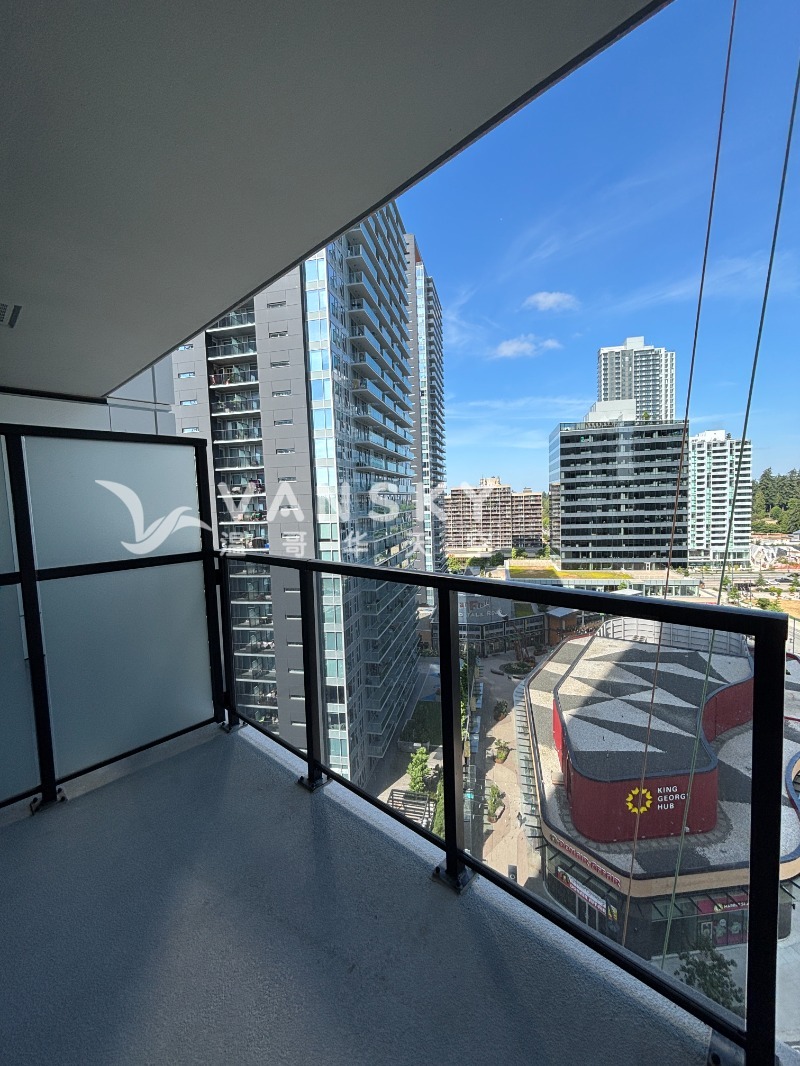 250927122626_10 balcony view.jpeg